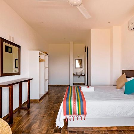 פוארטו אסקונדידו Punta Kai Hotel & Hostal חדר תמונה